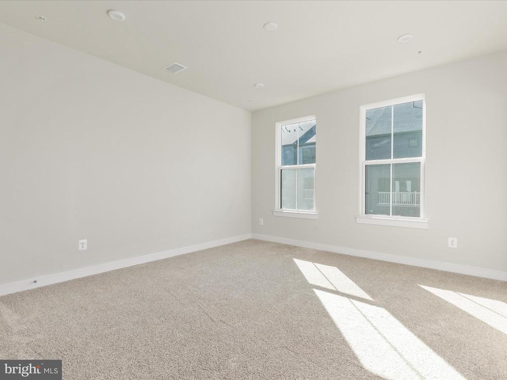 14439 ALBEMARLE POINT PLACE