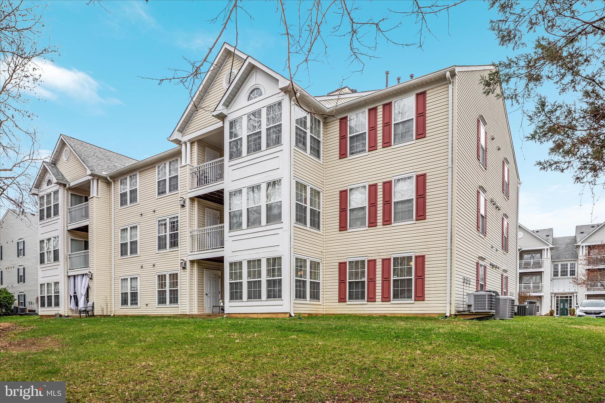 7502 CALDERON COURT B 266