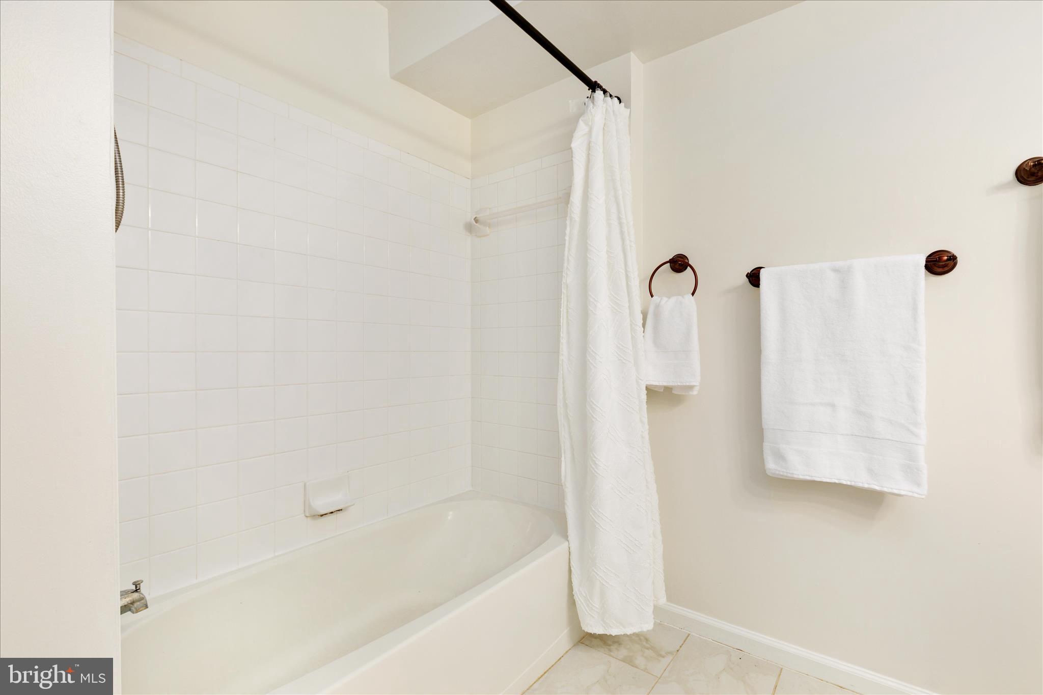 7502 CALDERON COURT B 266