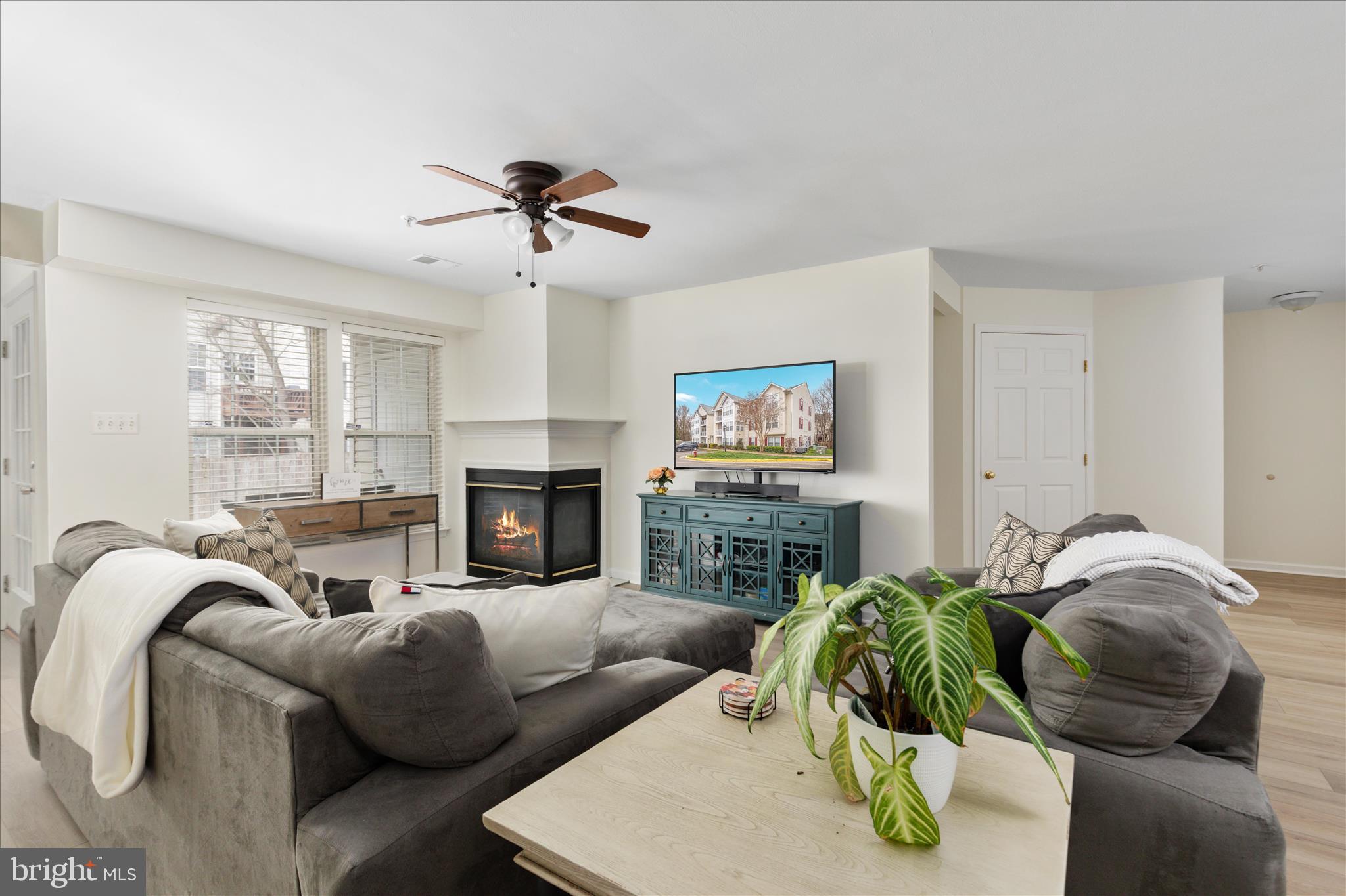 7502 CALDERON COURT B 266