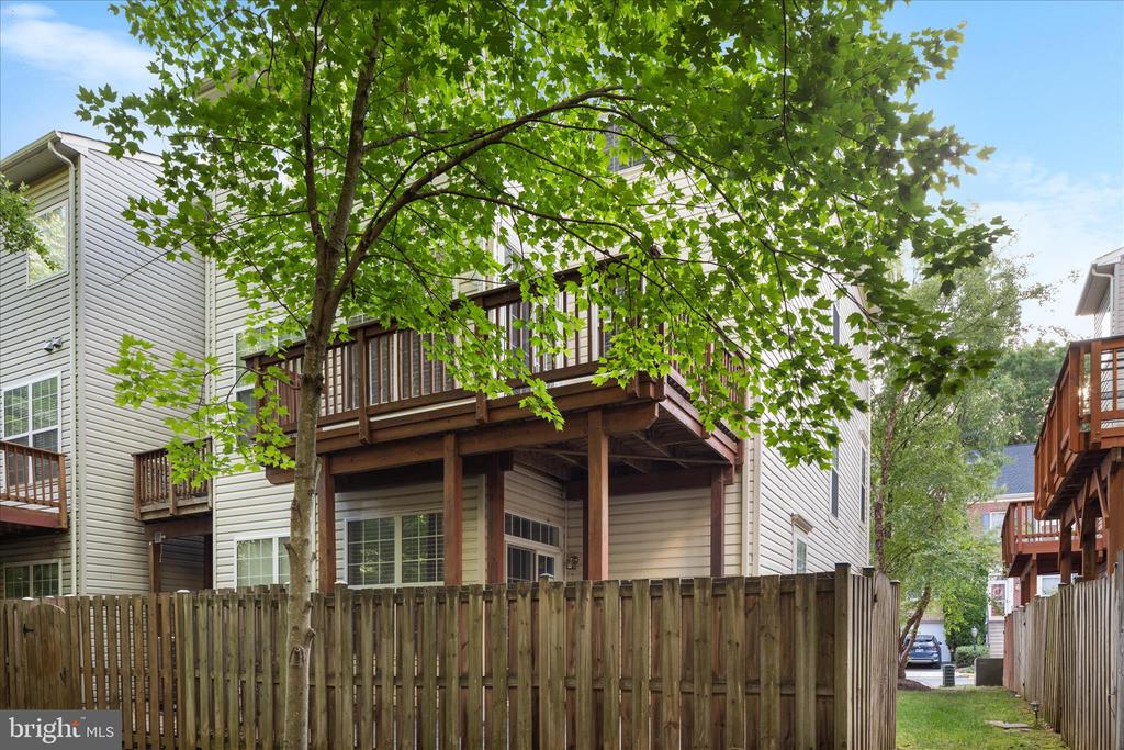 7579 GREAT SWAN COURT