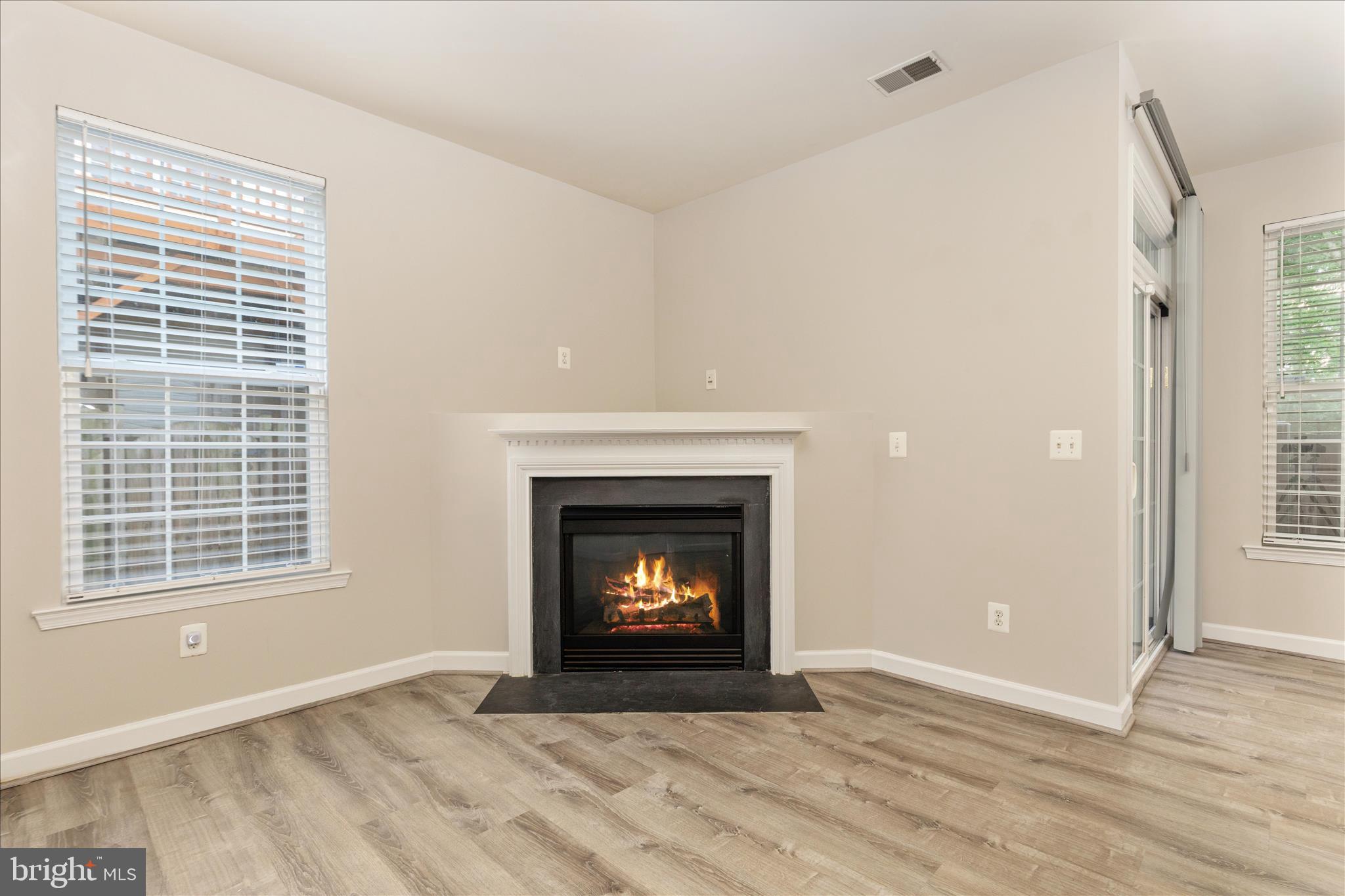 7579 GREAT SWAN COURT