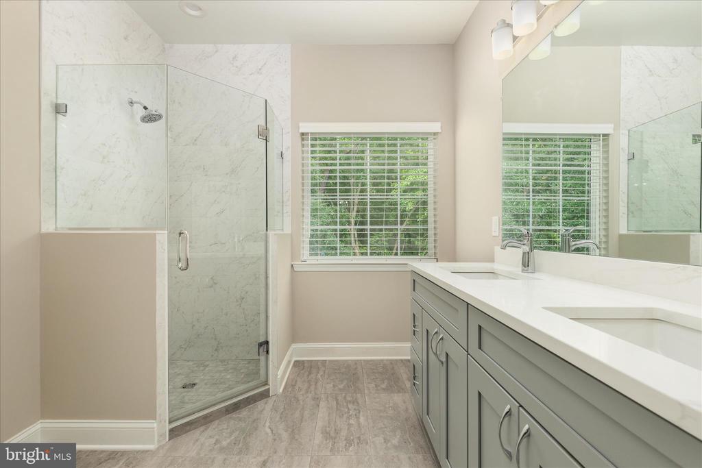 7579 GREAT SWAN COURT