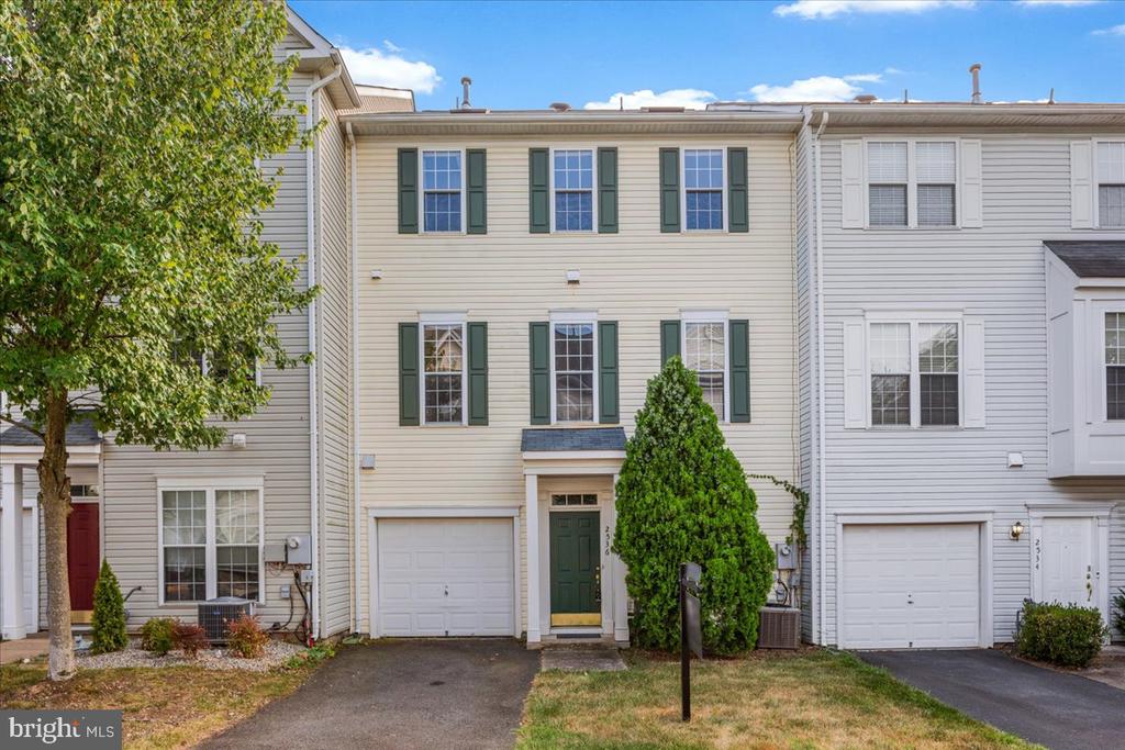 2536 LOGAN WOOD DRIVE