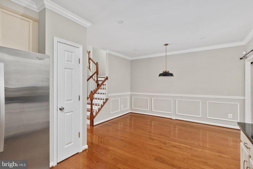 7582 GREAT SWAN COURT