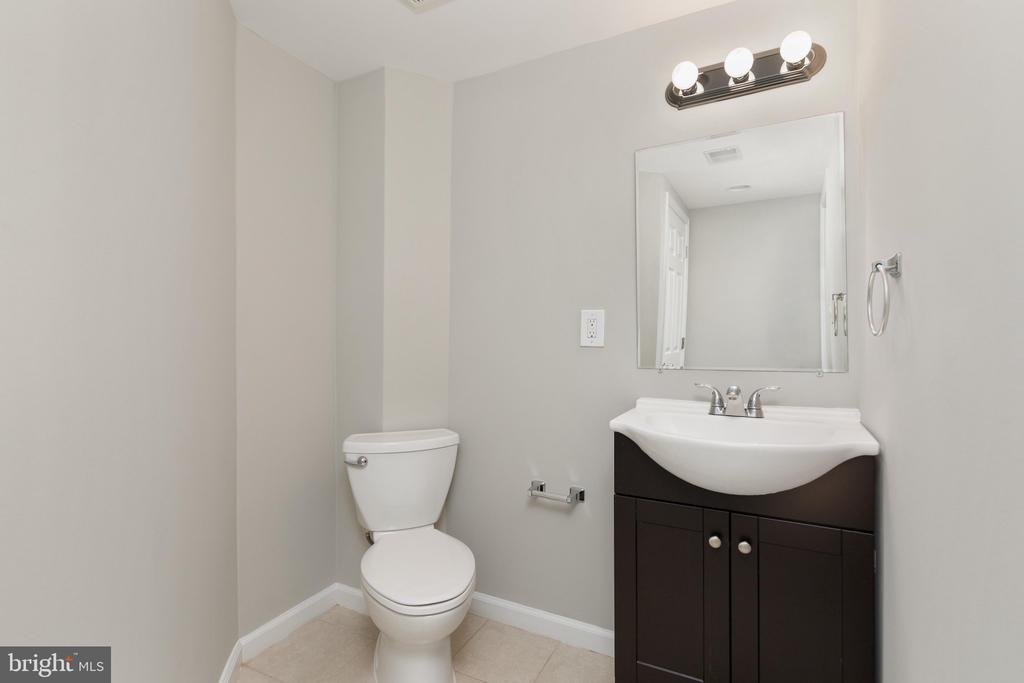 7582 GREAT SWAN COURT