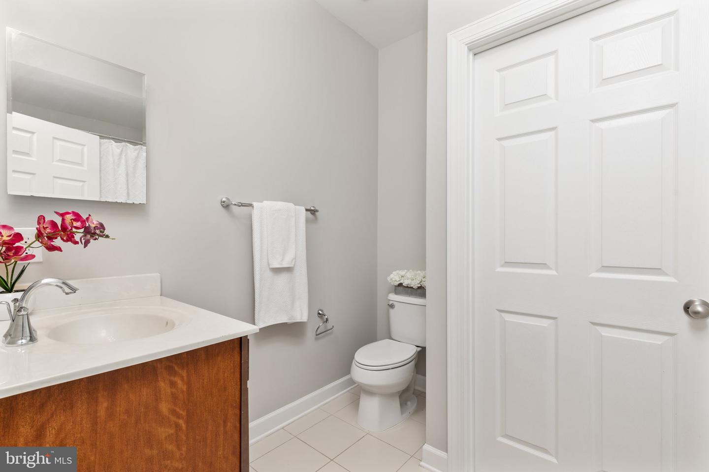 1622 Lismore Ter NE
