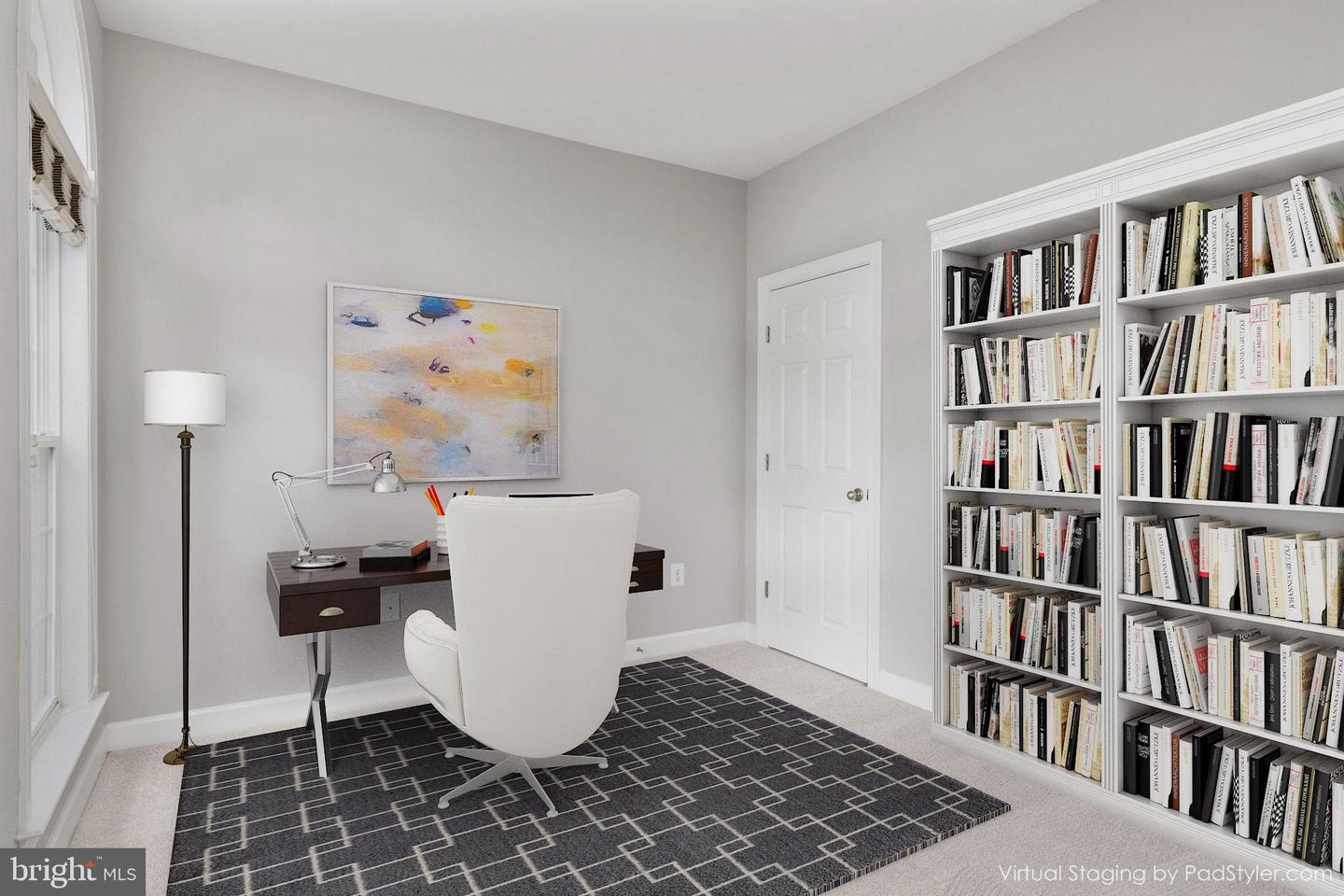 1622 Lismore Ter NE