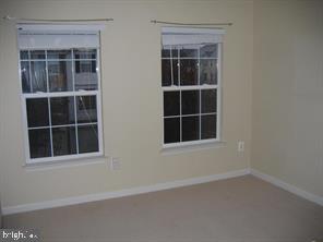 21788 Oakville Ter