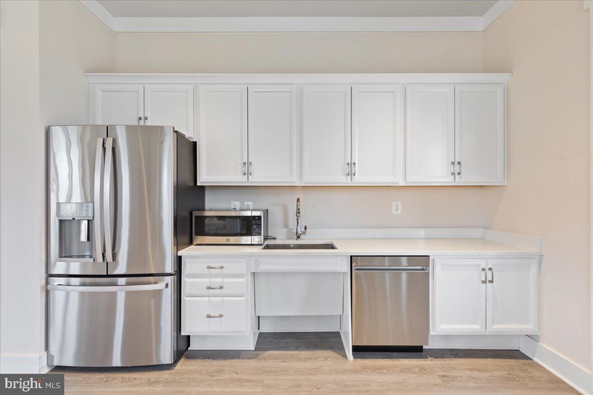 25618 Preston Park Ter