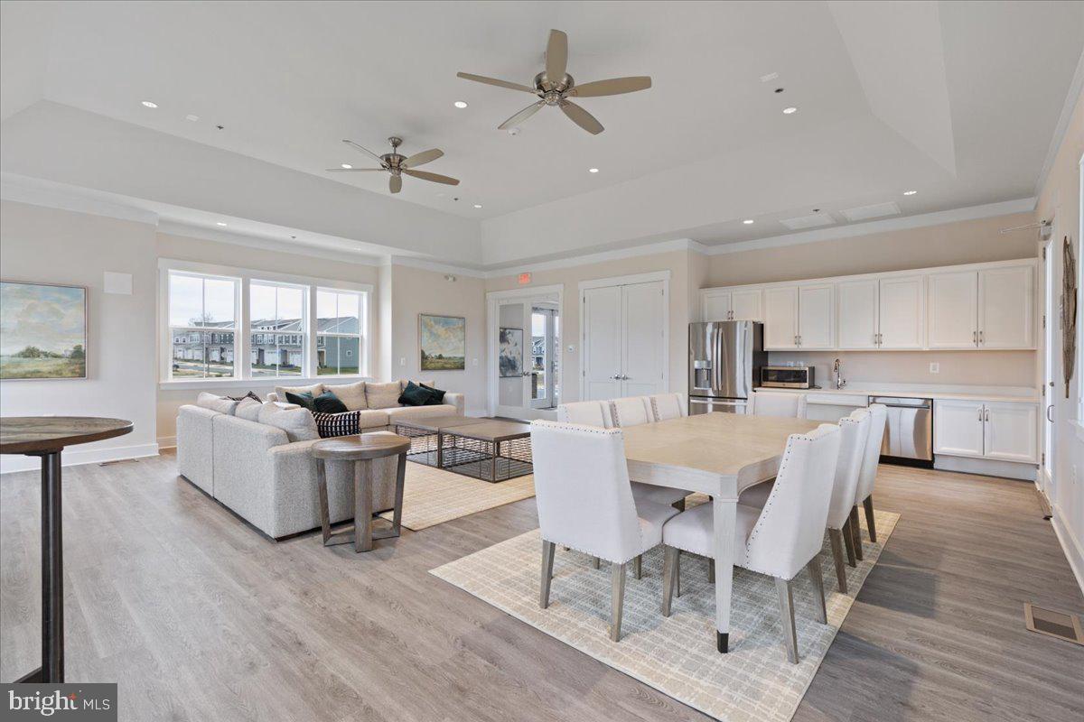 25618 Preston Park Ter
