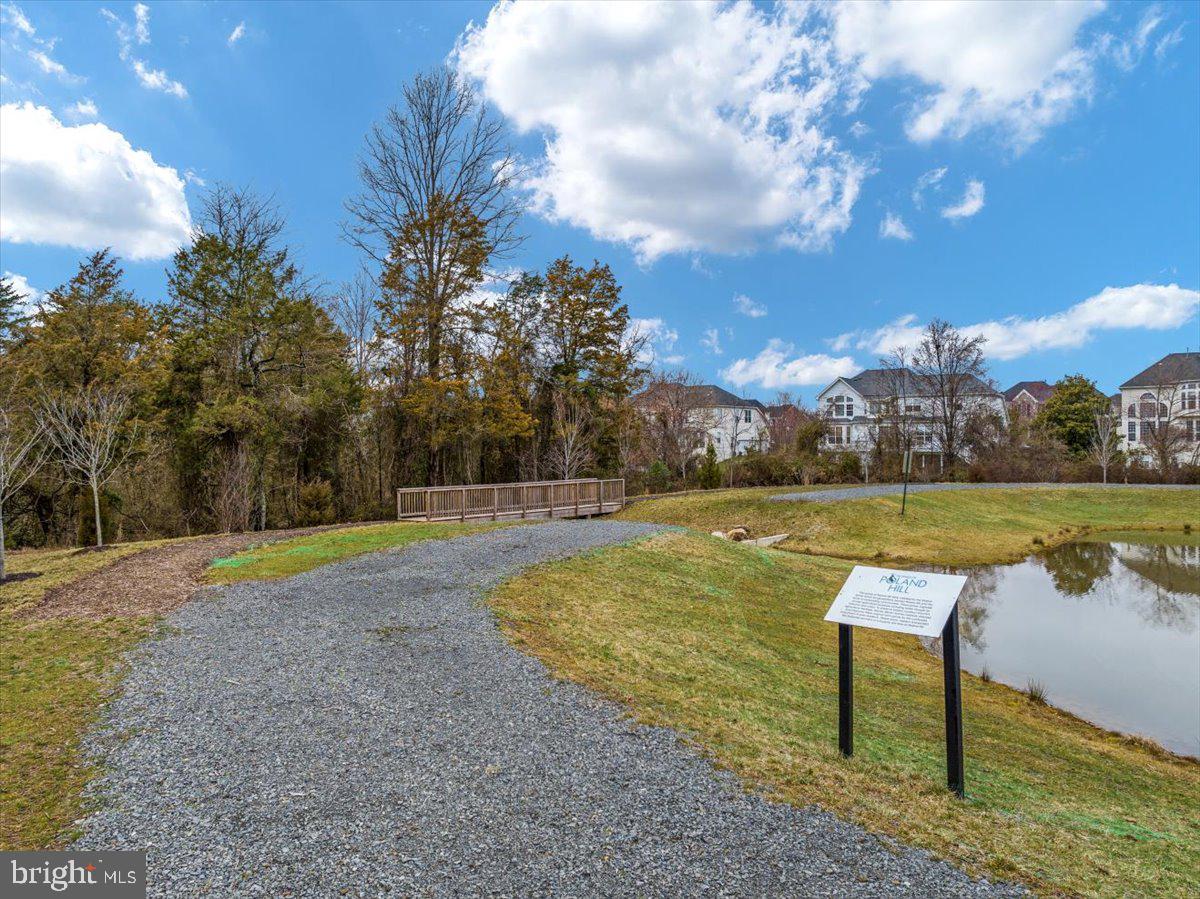 25618 Preston Park Ter