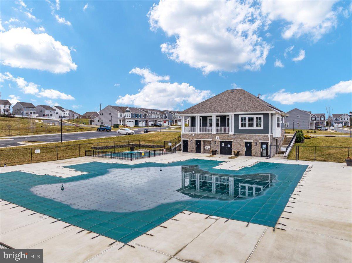 25618 Preston Park Ter