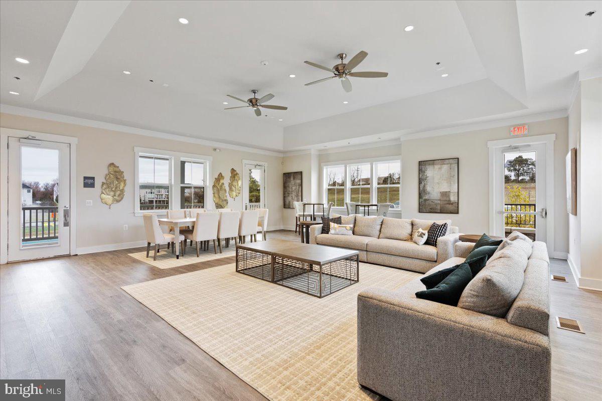 25618 Preston Park Ter