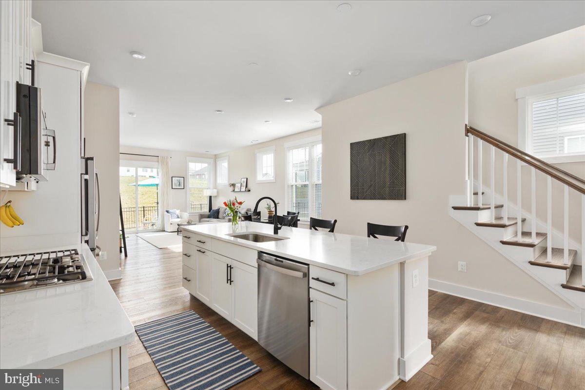 25618 Preston Park Ter