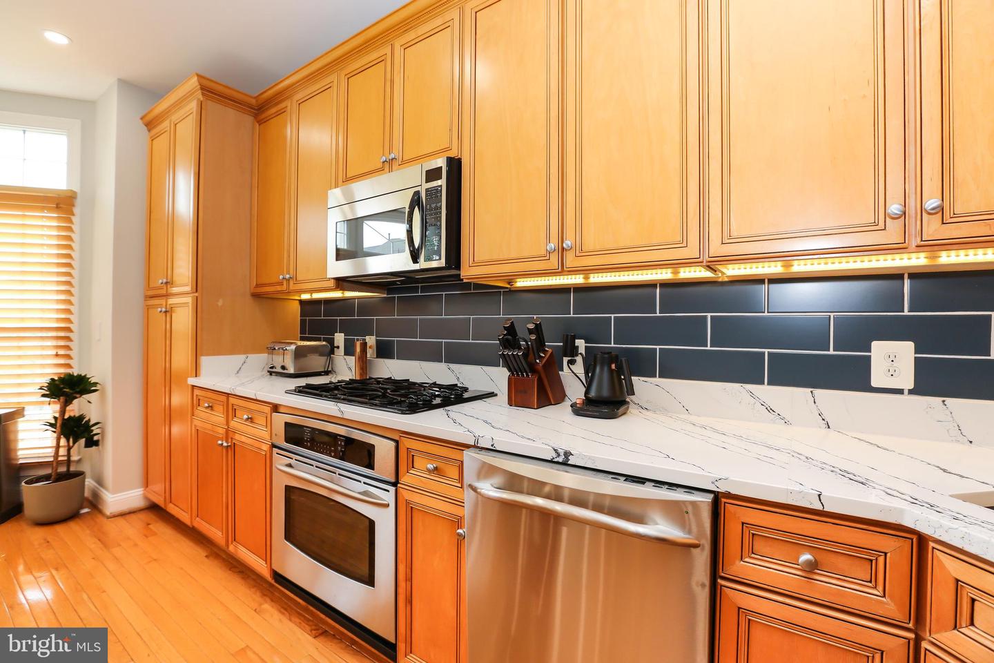 18495 Perdido Bay Ter
