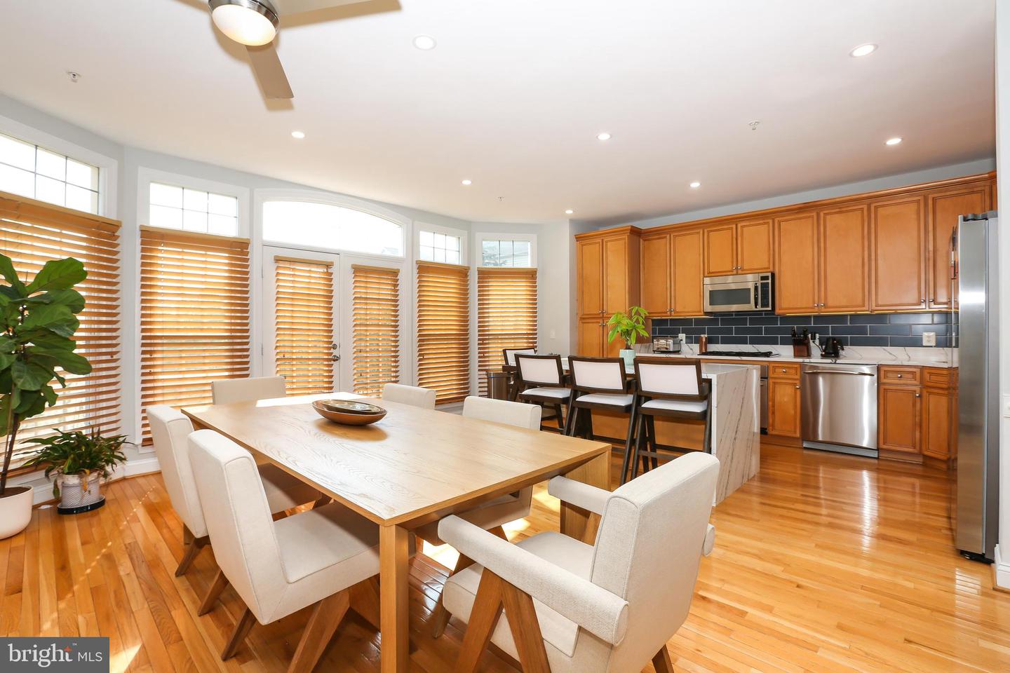 18495 Perdido Bay Ter