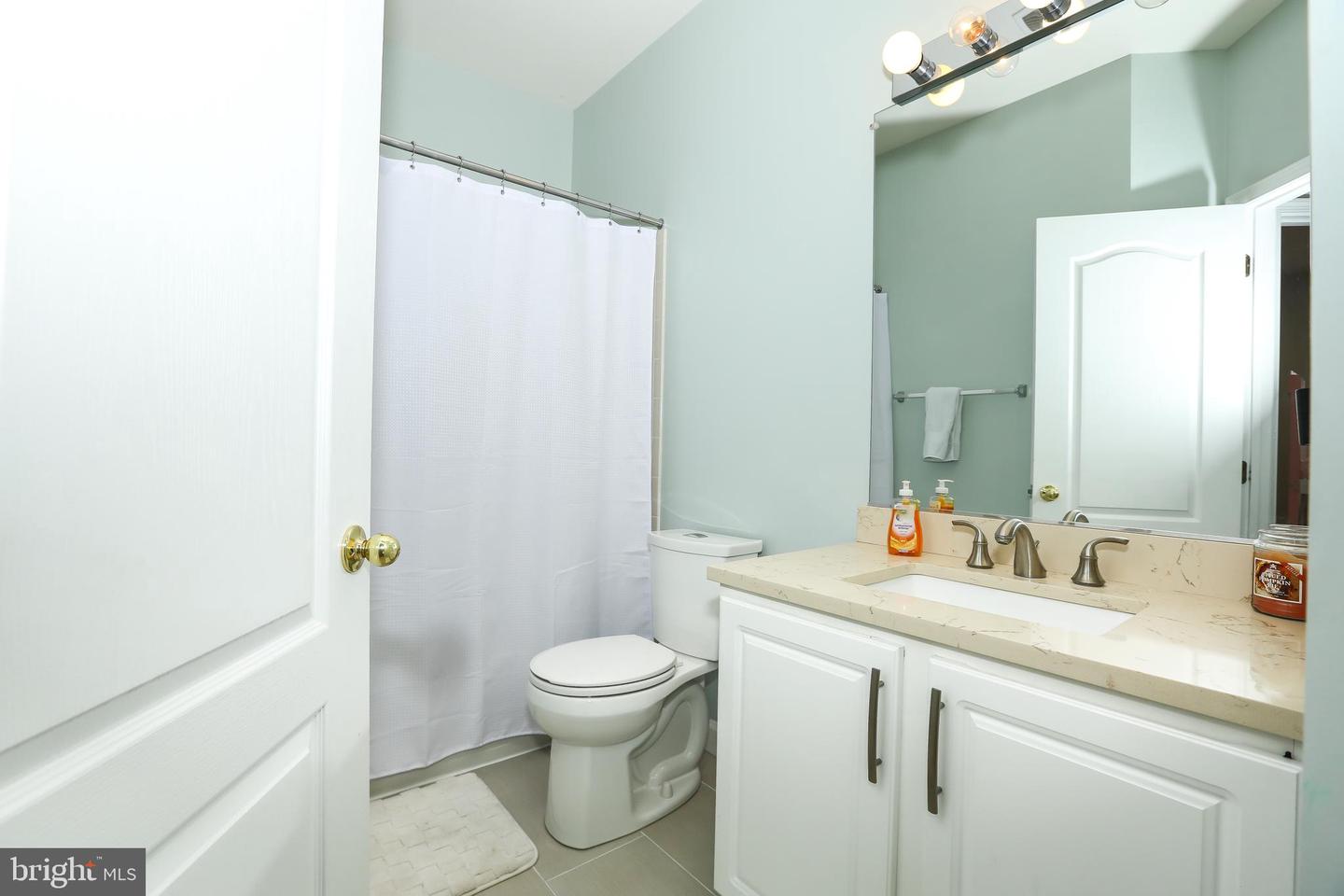 18495 Perdido Bay Ter