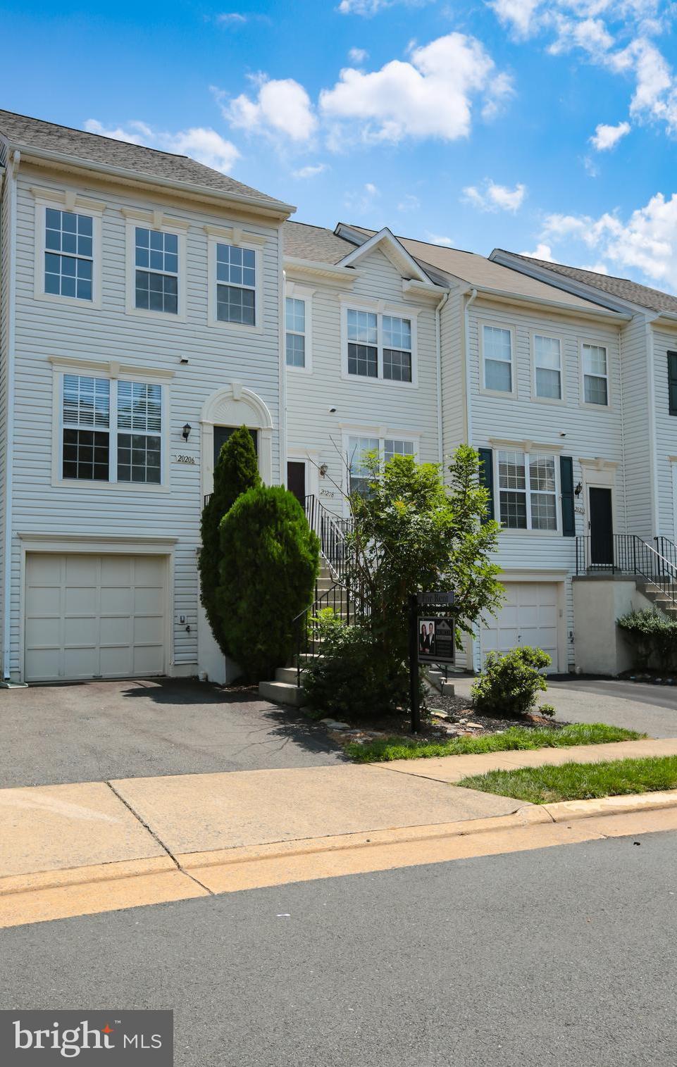 20206 BAR HARBOR TER