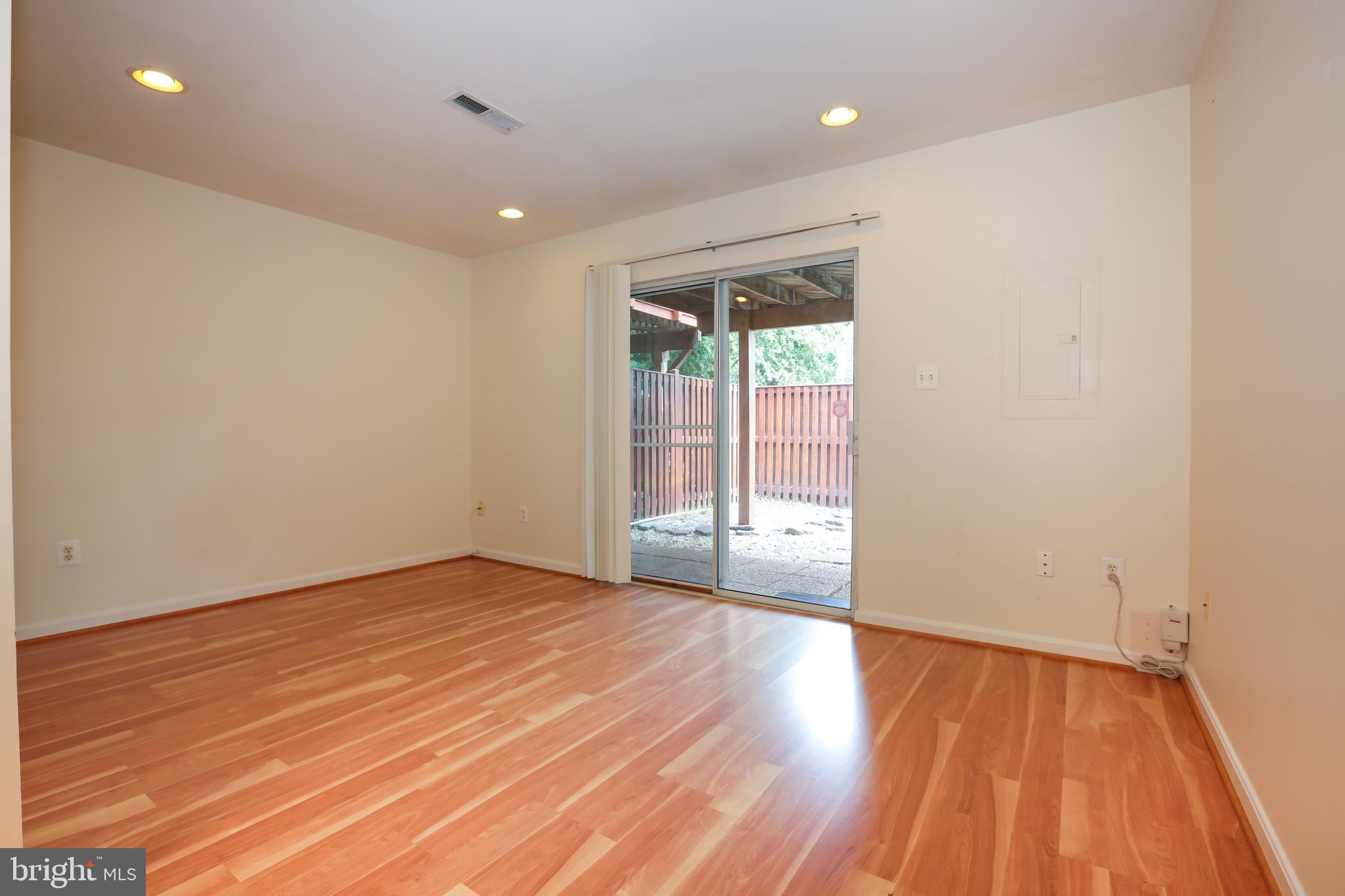 20206 BAR HARBOR TER