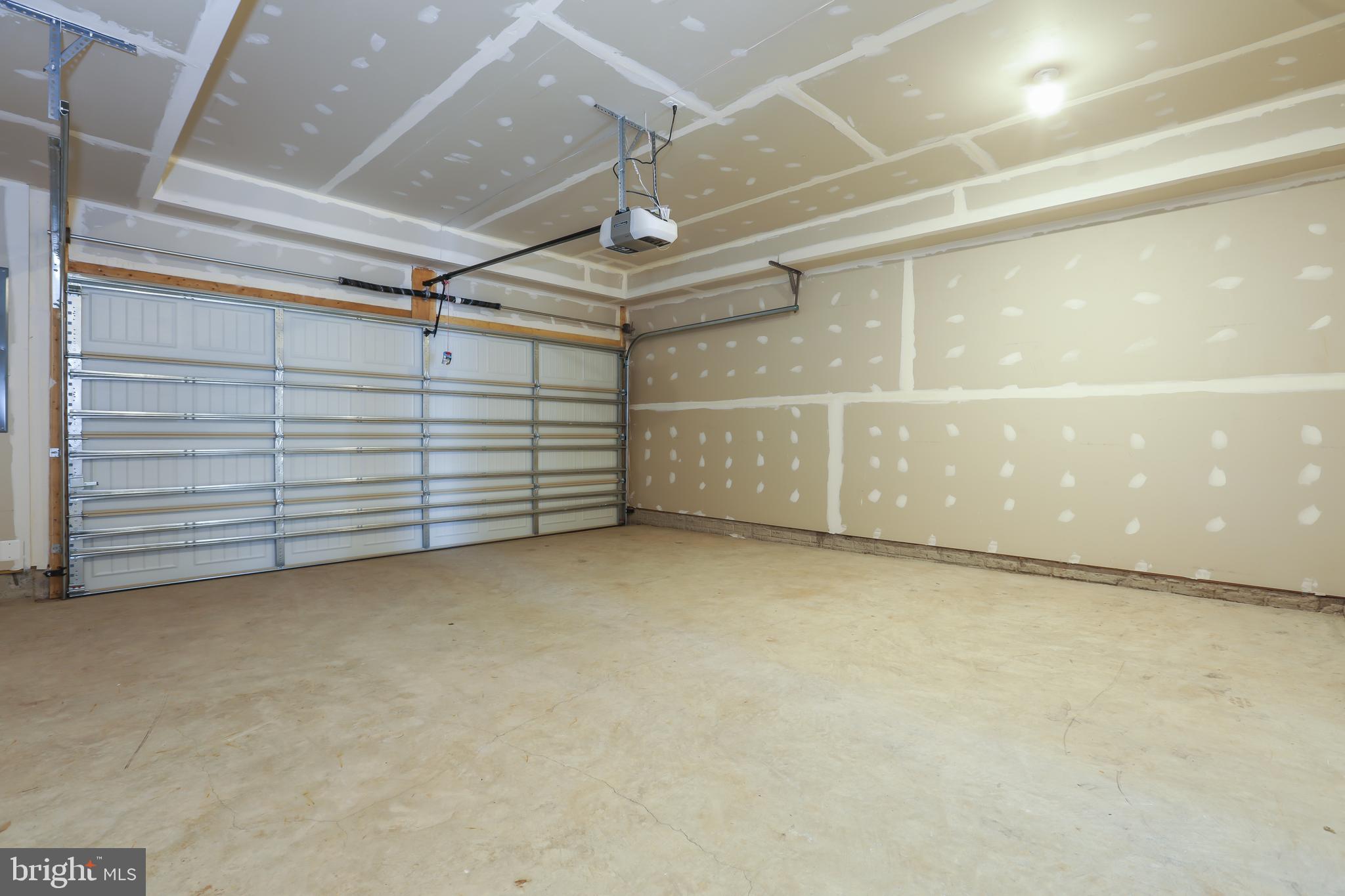 43494 APPLE ORCHARD SQUARE