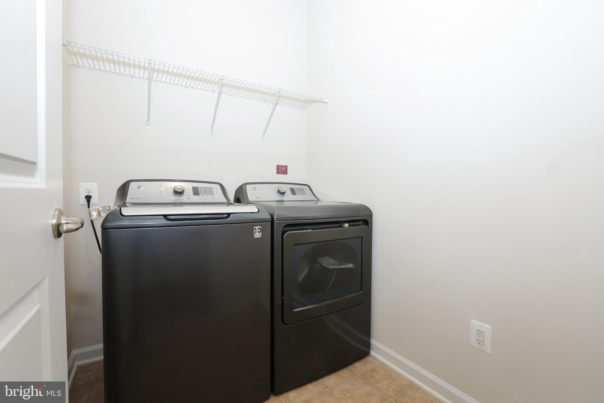 43494 APPLE ORCHARD SQUARE