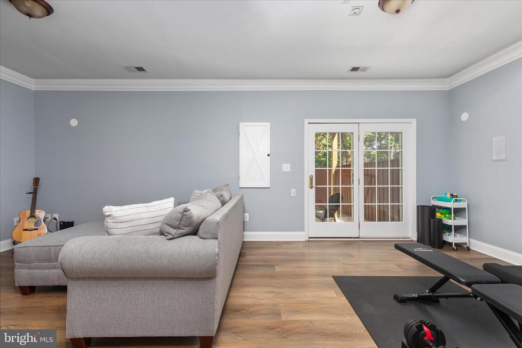 208 MISTY POND TERRACE