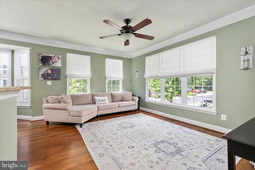 208 MISTY POND TERRACE