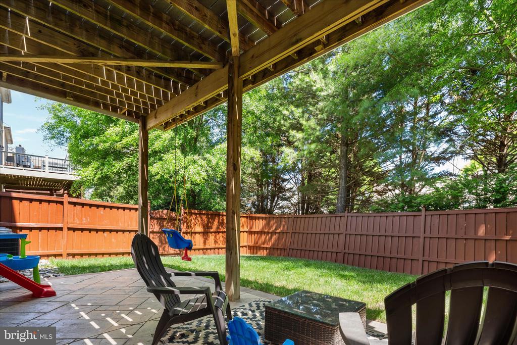208 MISTY POND TERRACE