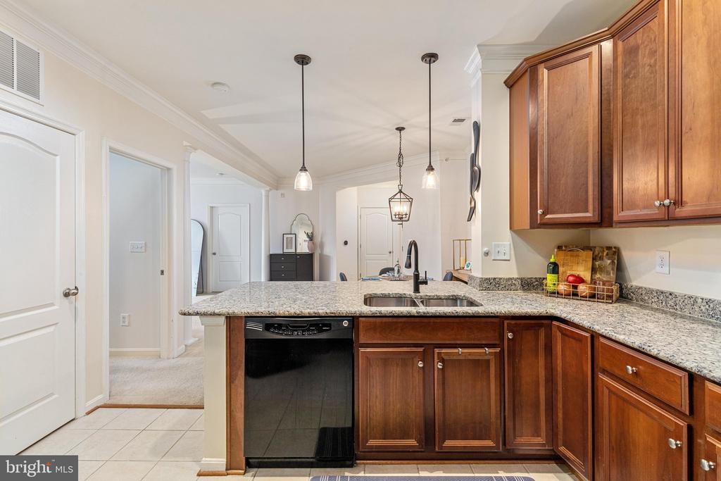 24701 BYRNE MEADOW SQUARE Unit: 406