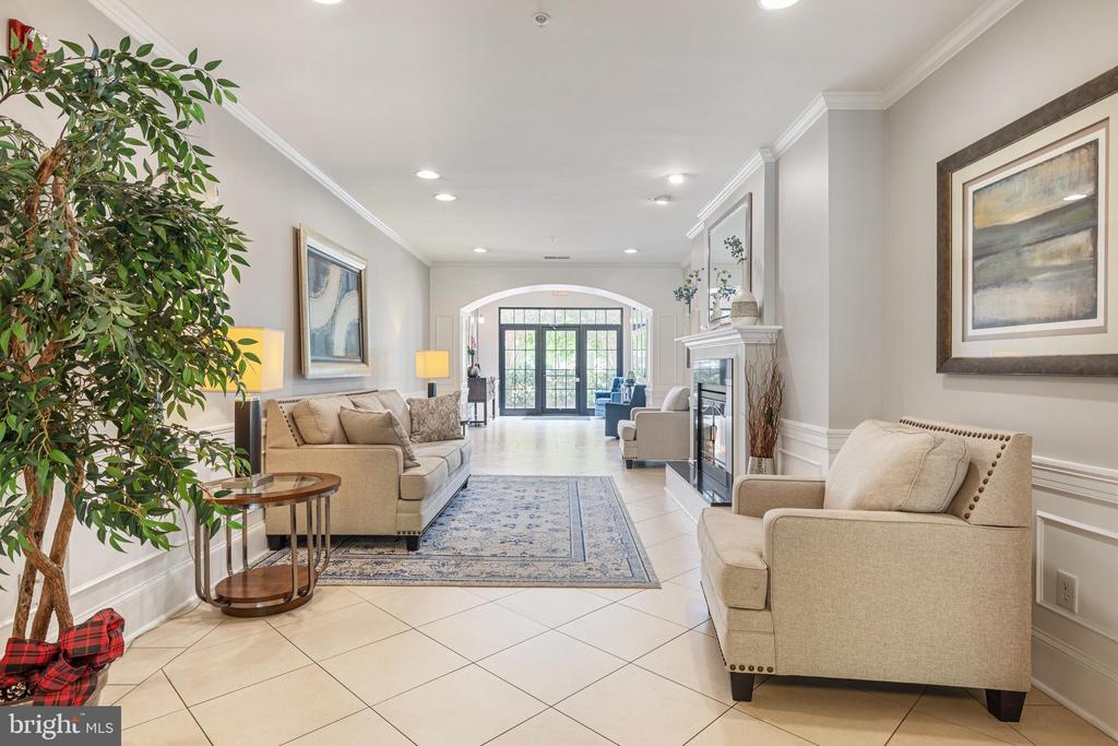 24701 BYRNE MEADOW SQUARE Unit: 406