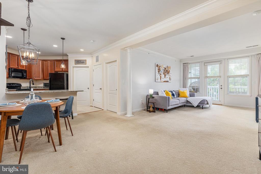 24701 BYRNE MEADOW SQUARE Unit: 406
