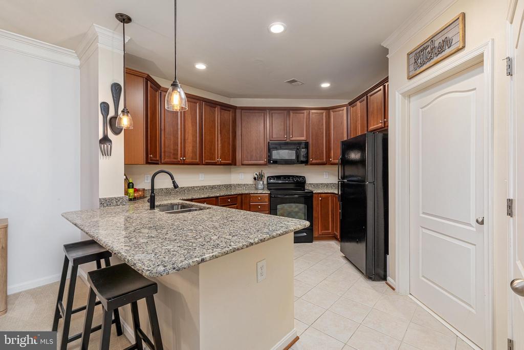 24701 BYRNE MEADOW SQUARE Unit: 406