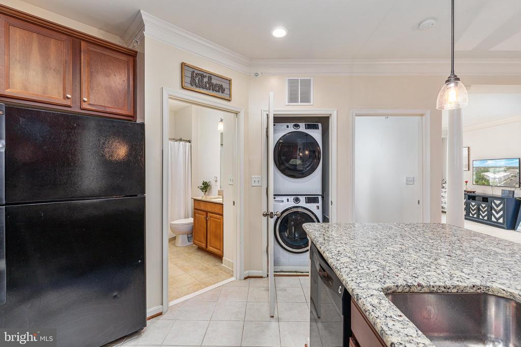 24701 BYRNE MEADOW SQUARE Unit: 406