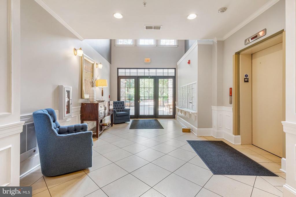 24701 BYRNE MEADOW SQUARE Unit: 406