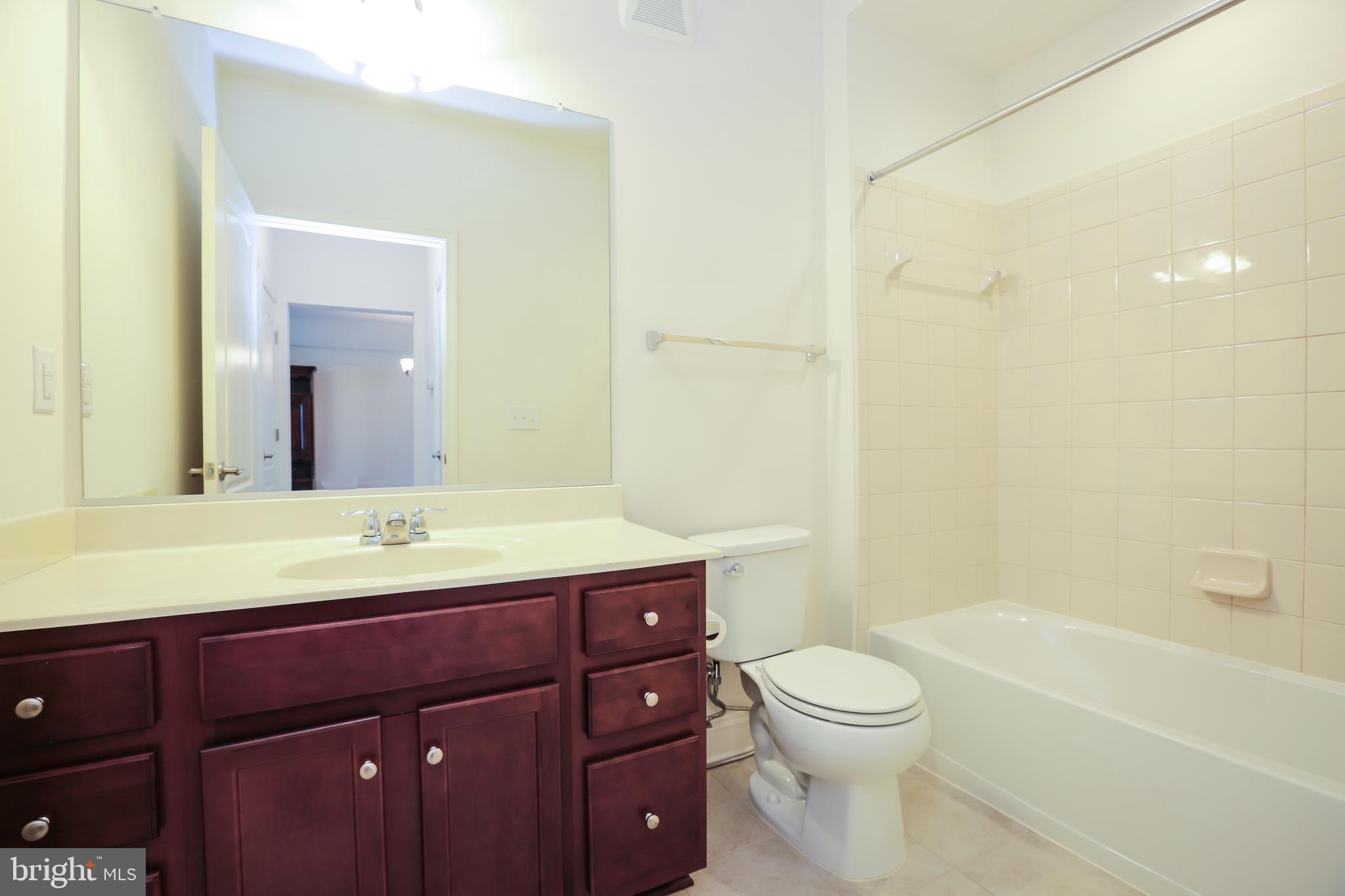 10275 FOUNTAIN CIRCLE 408