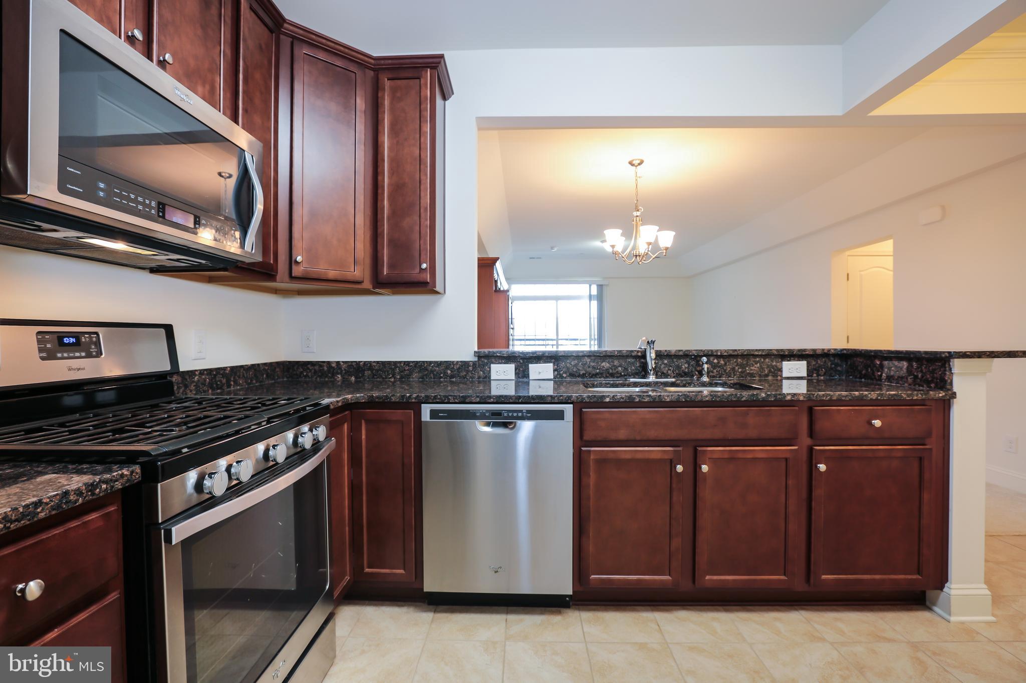 10275 FOUNTAIN CIRCLE 408