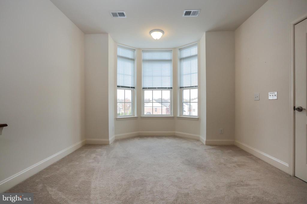 10275 FOUNTAIN CIRCLE 408