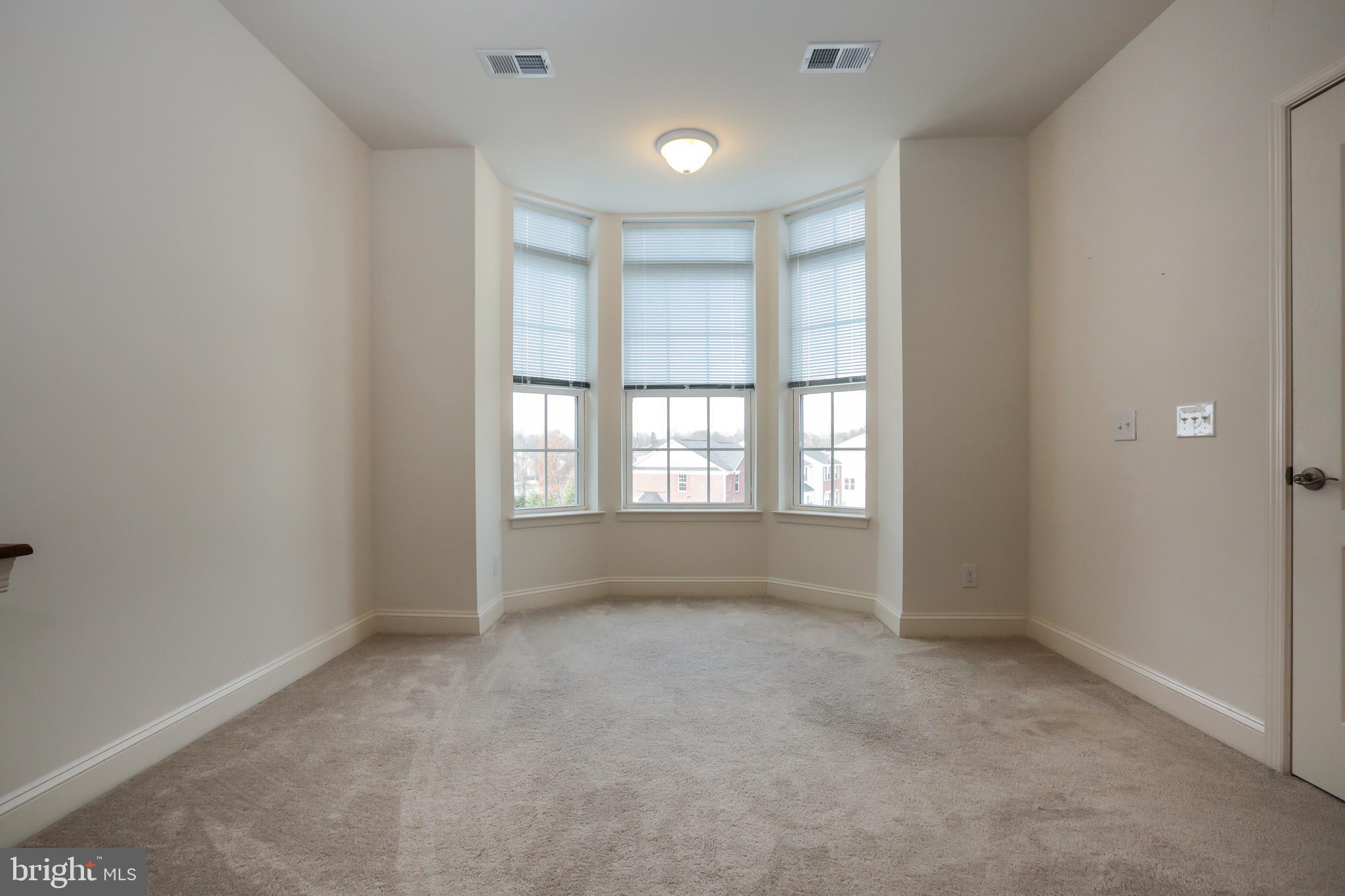 10275 FOUNTAIN CIRCLE 408