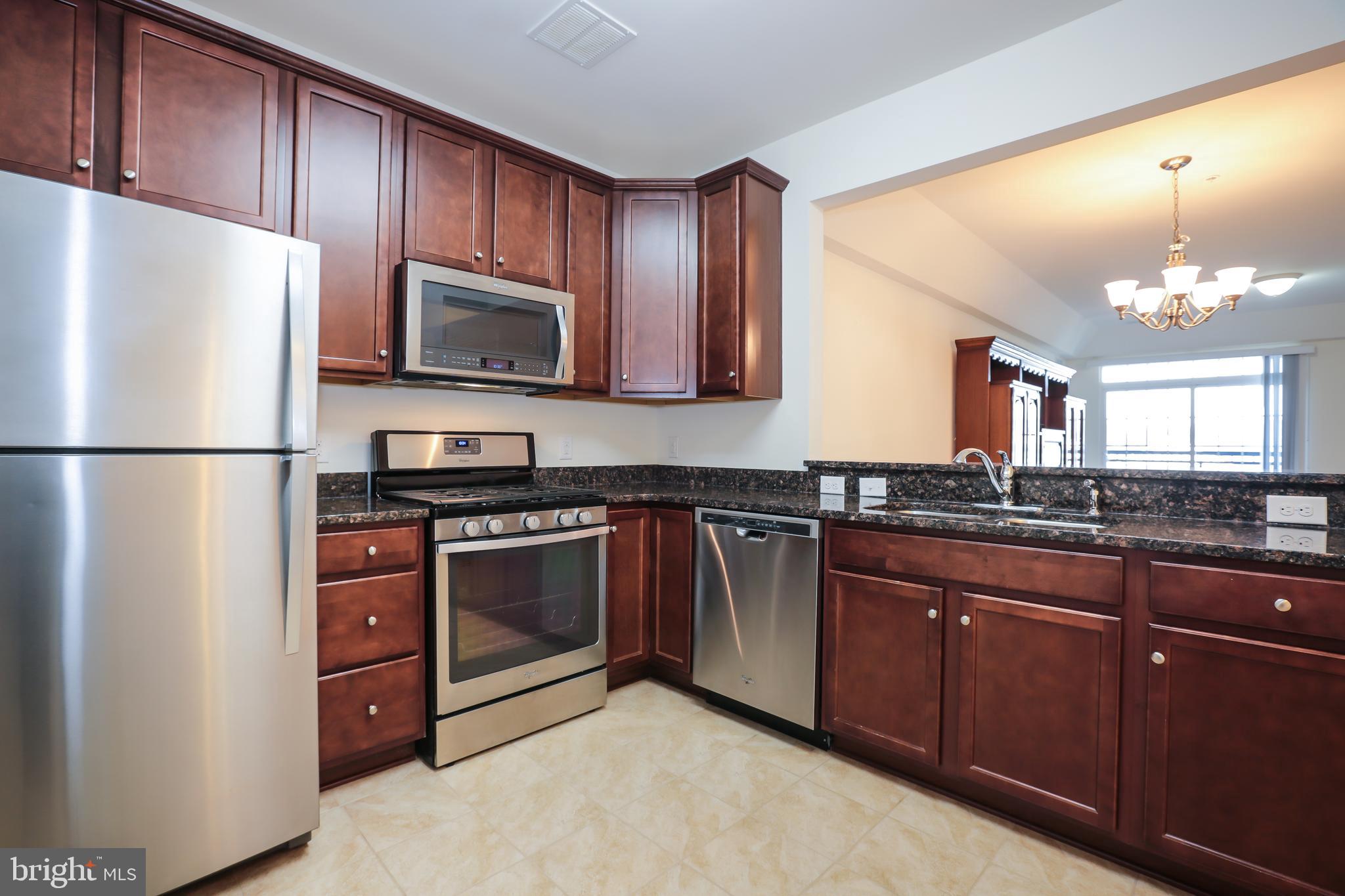 10275 FOUNTAIN CIRCLE 408