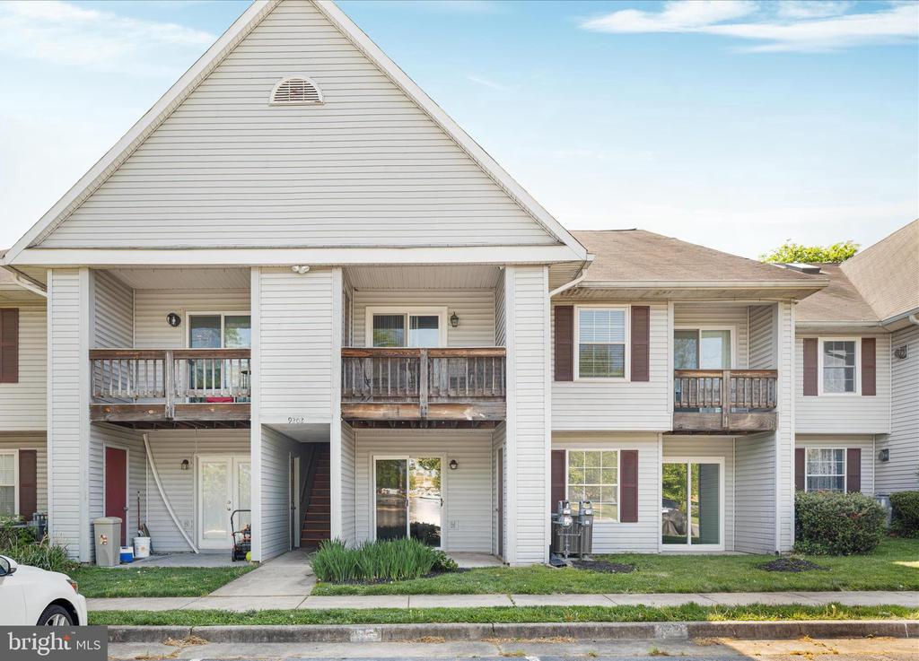 9202 AZURE COURT 102