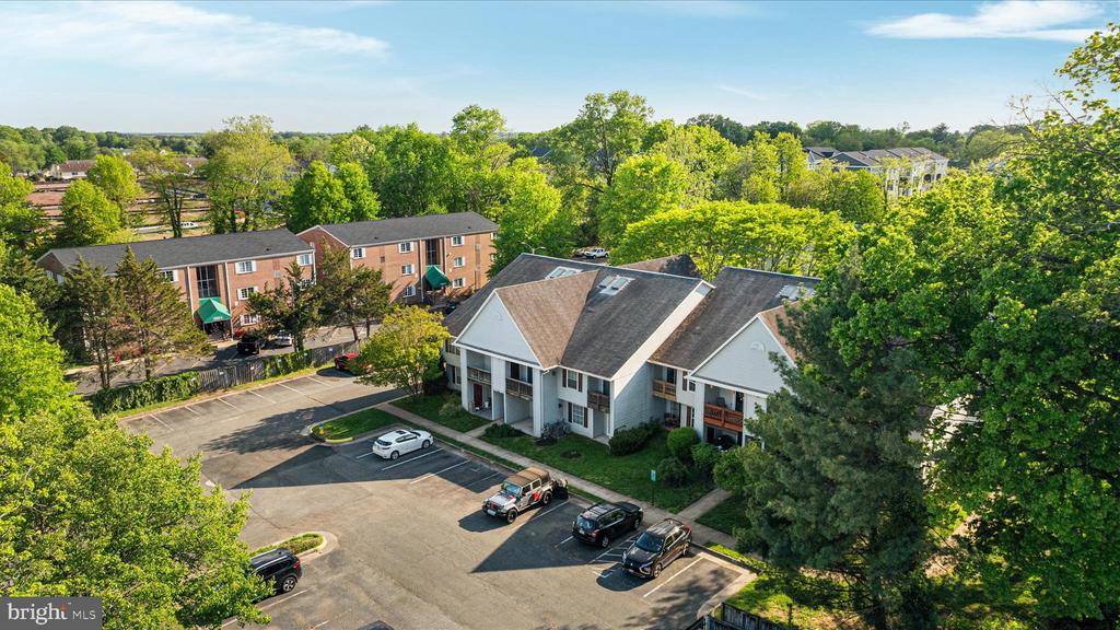 9202 AZURE COURT 102