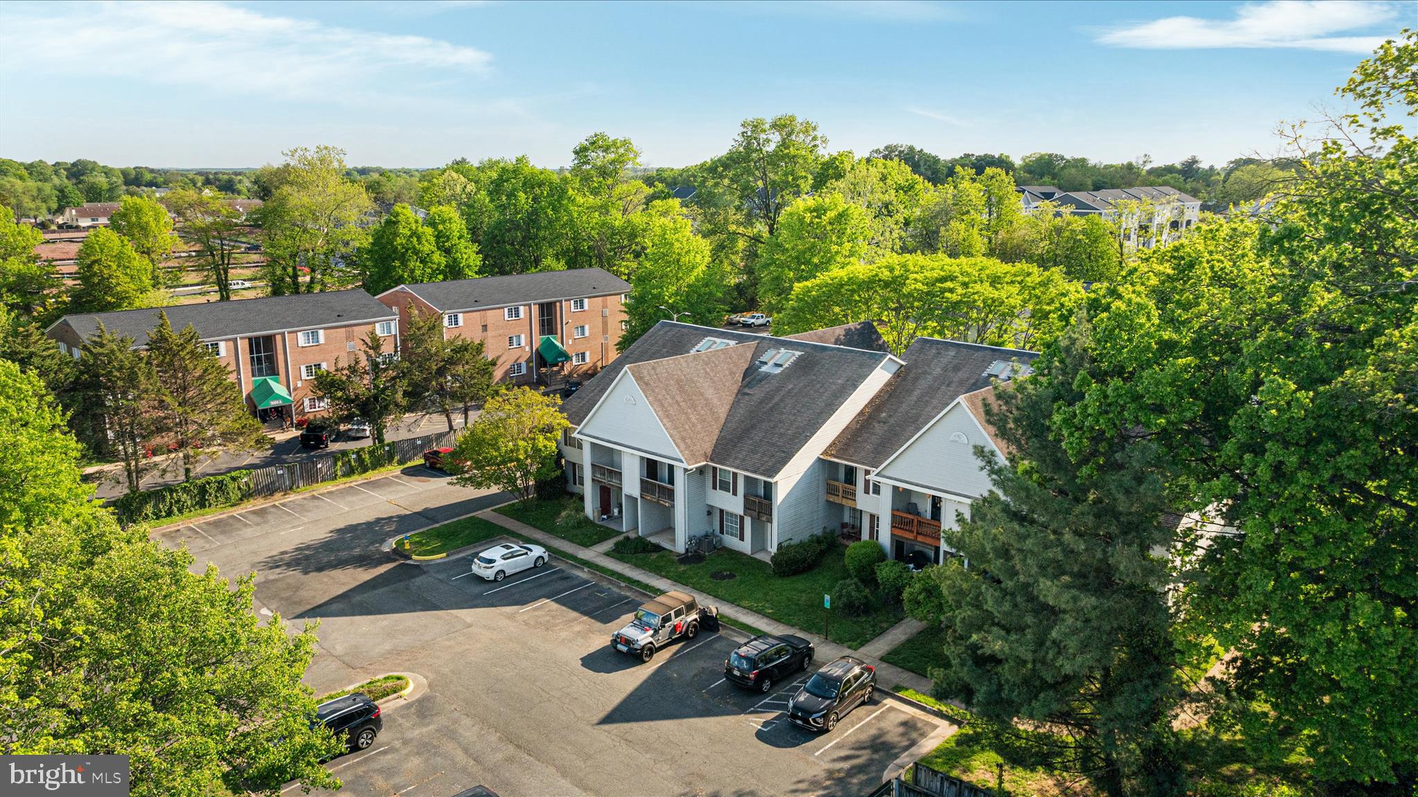 9202 AZURE COURT 102