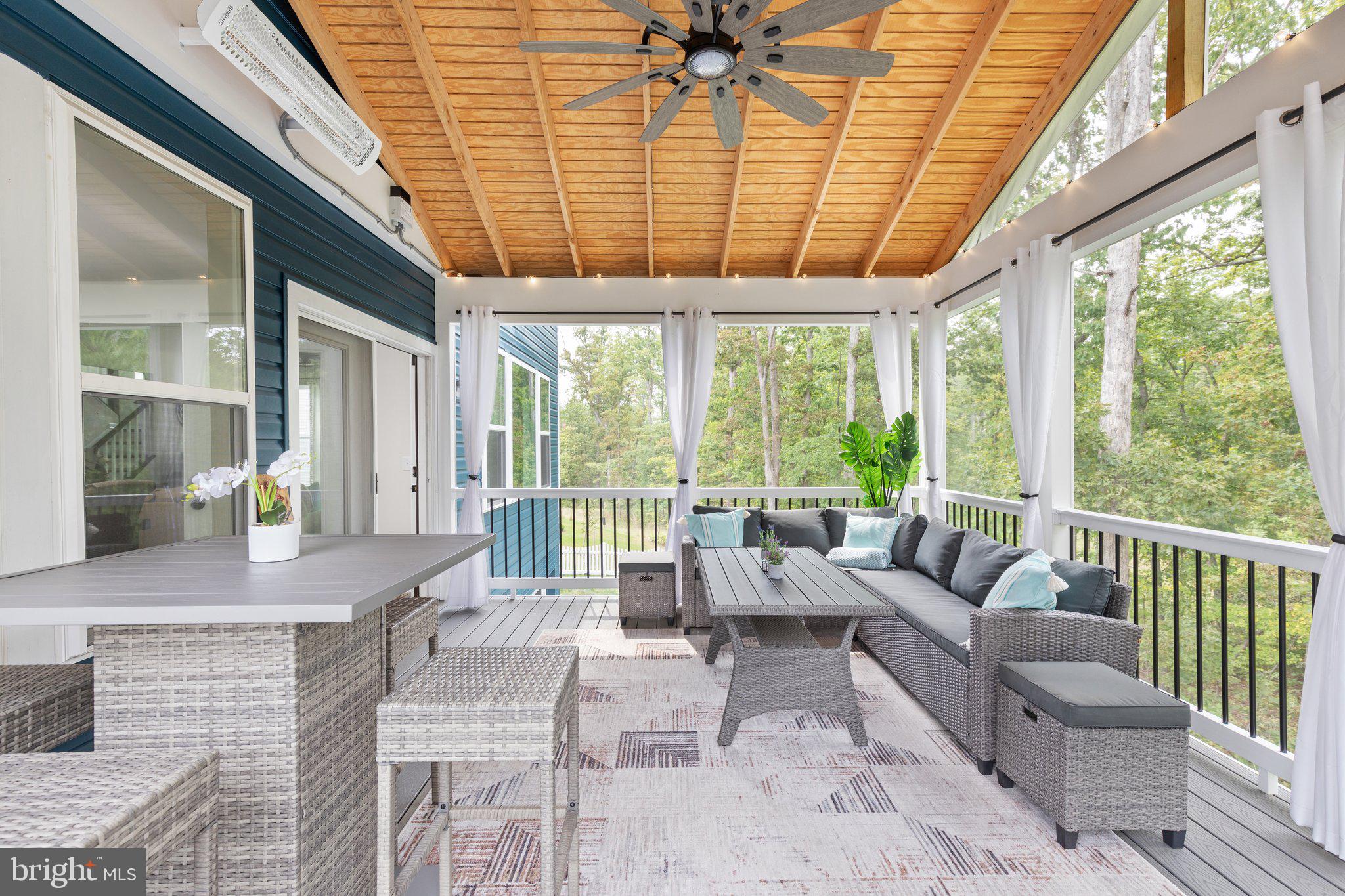 7238 Hunter Hollow Ct