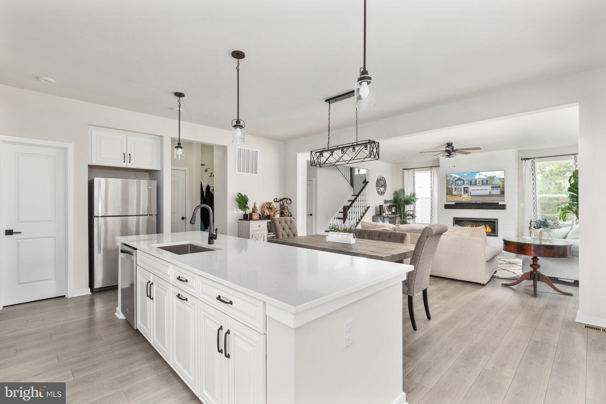 7238 Hunter Hollow Ct