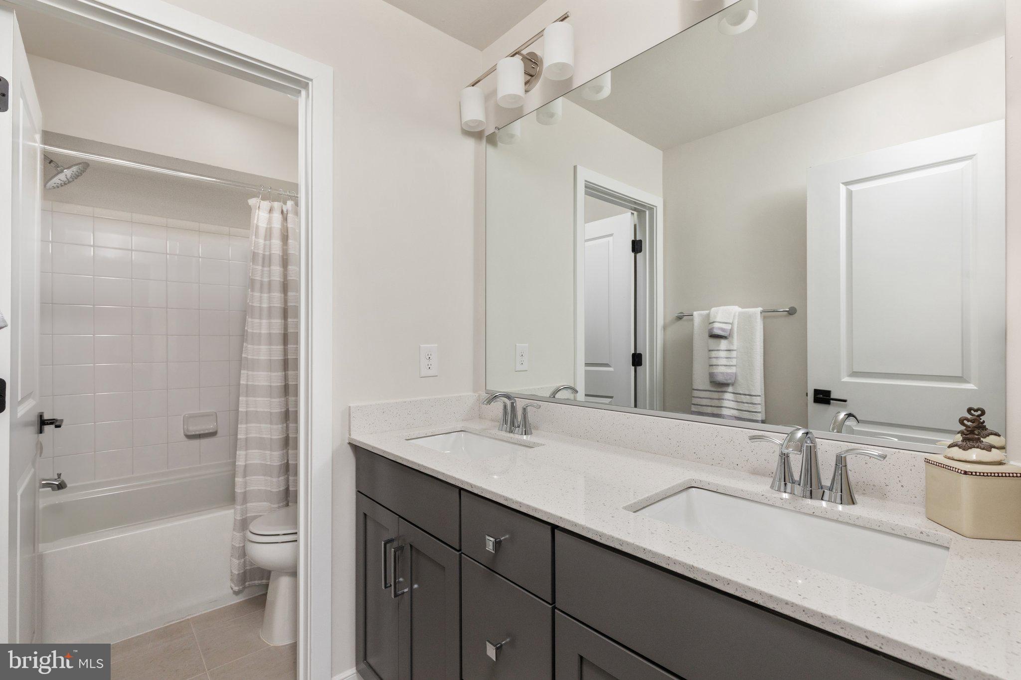7238 Hunter Hollow Ct