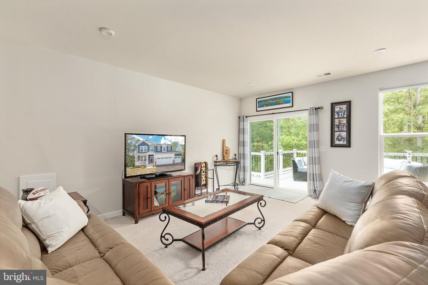 7238 Hunter Hollow Ct