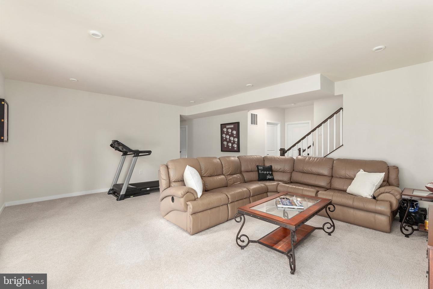 7238 Hunter Hollow Ct