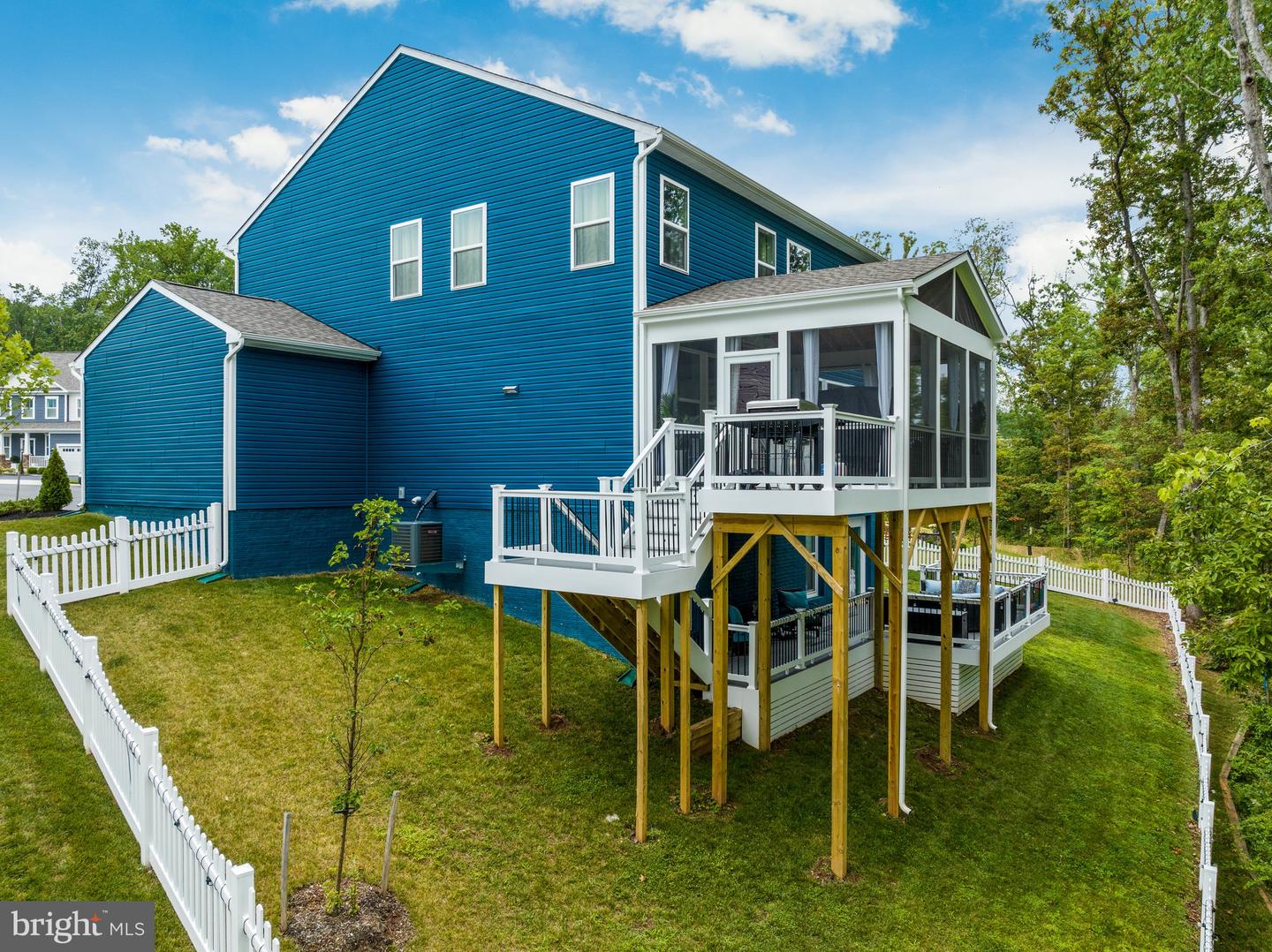 7238 Hunter Hollow Ct