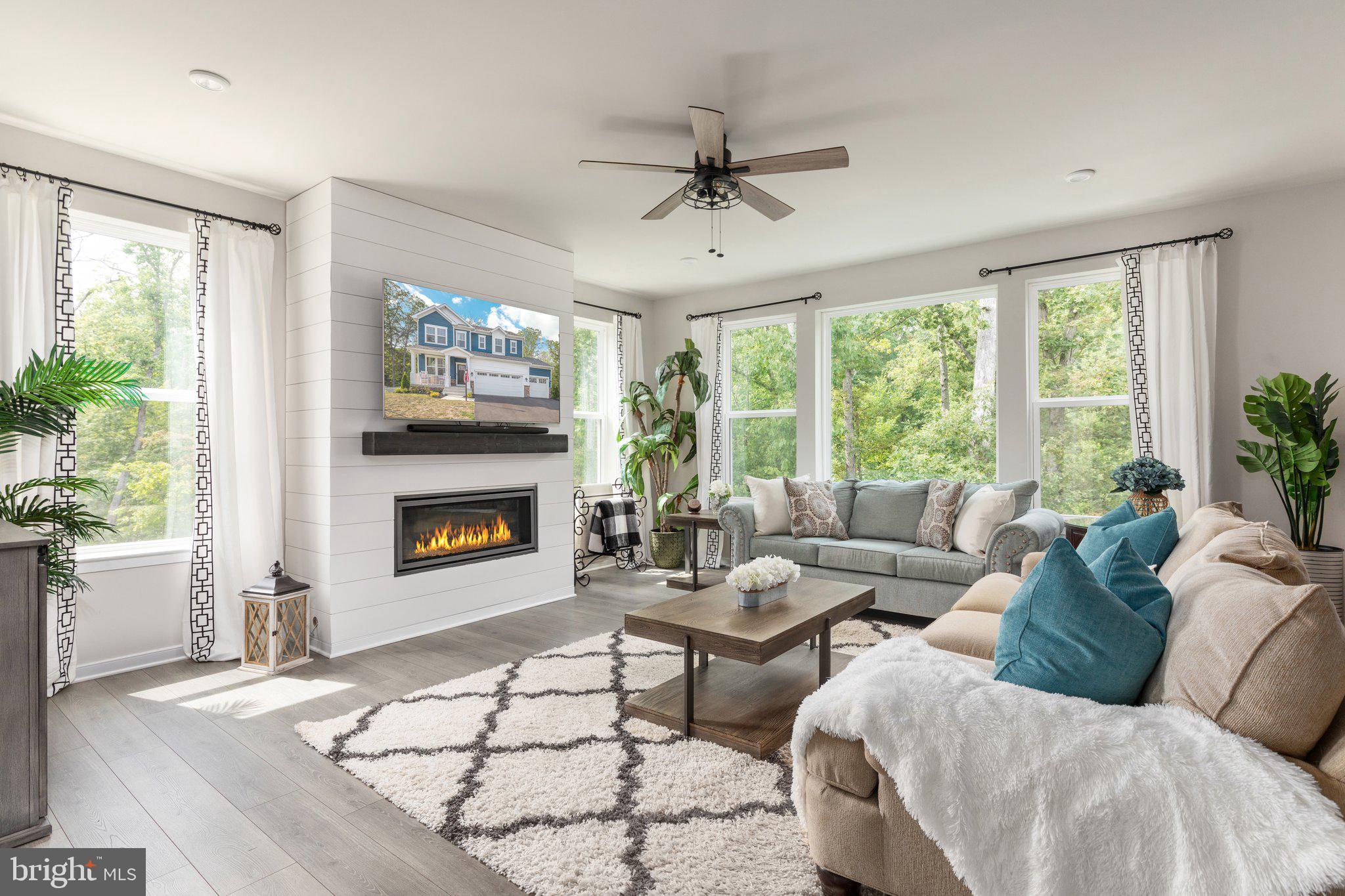 7238 Hunter Hollow Ct